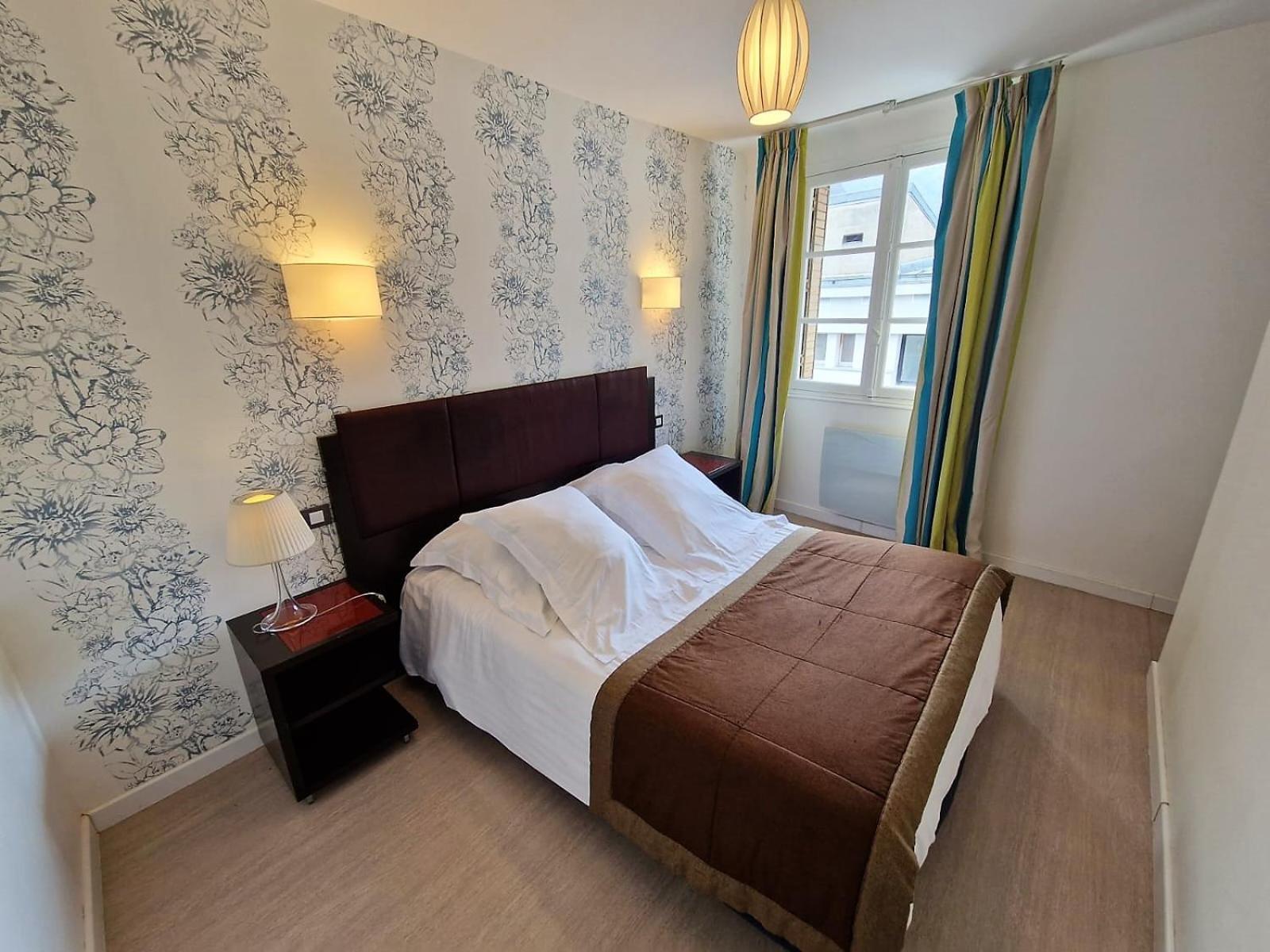 Royal Luchon Apart otel Bagnères-de-Luchon Dış mekan fotoğraf