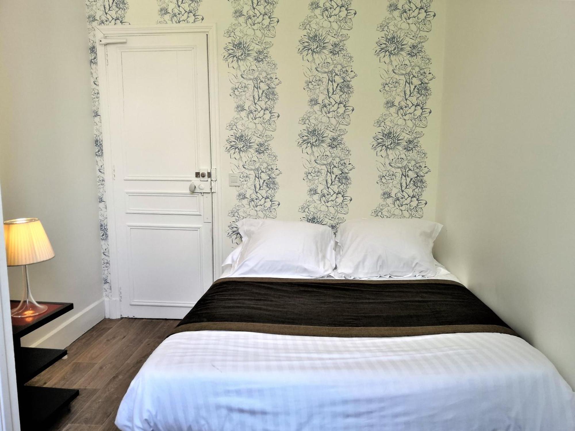 Royal Luchon Apart otel Bagnères-de-Luchon Dış mekan fotoğraf