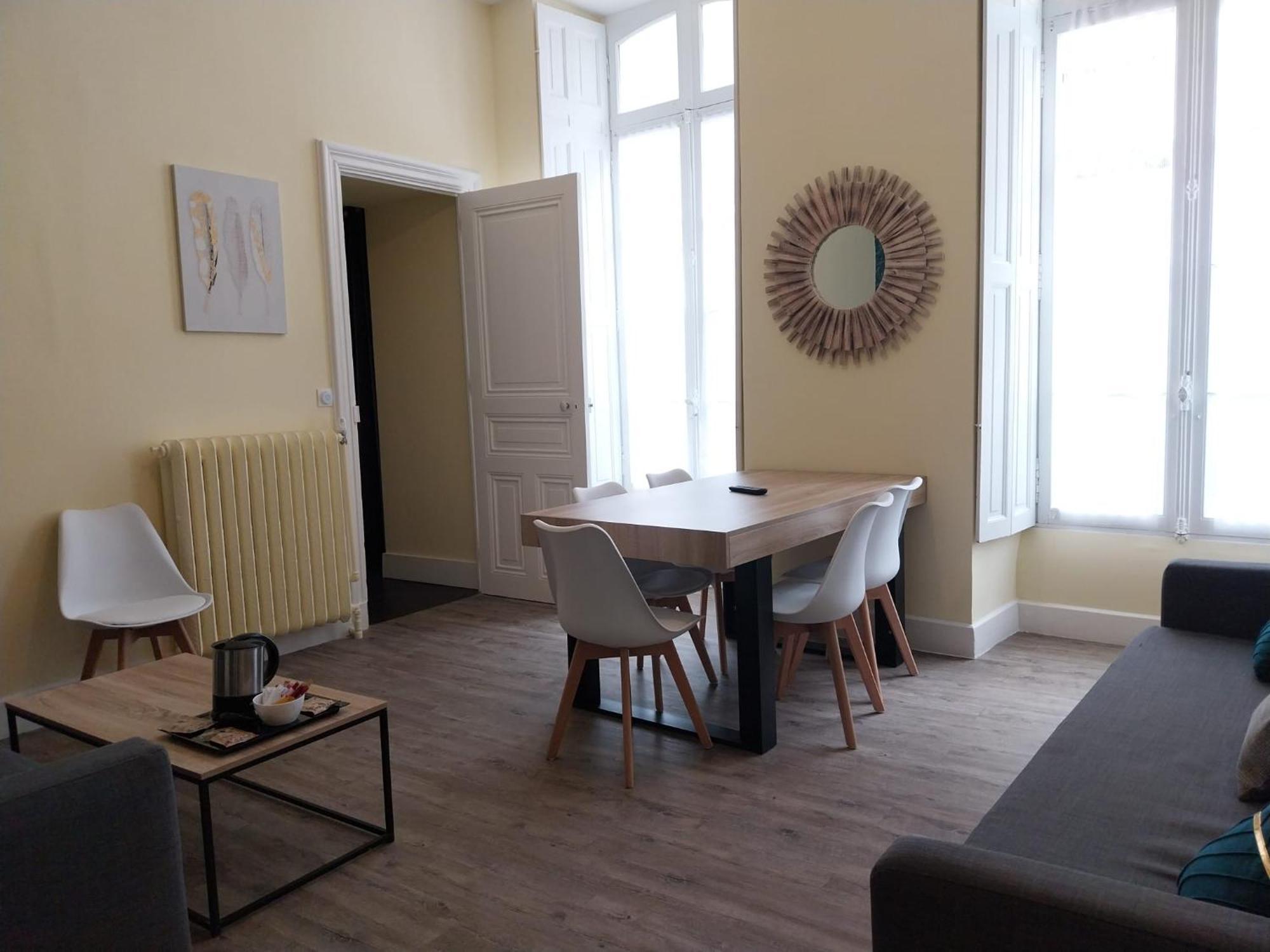 Royal Luchon Apart otel Bagnères-de-Luchon Dış mekan fotoğraf